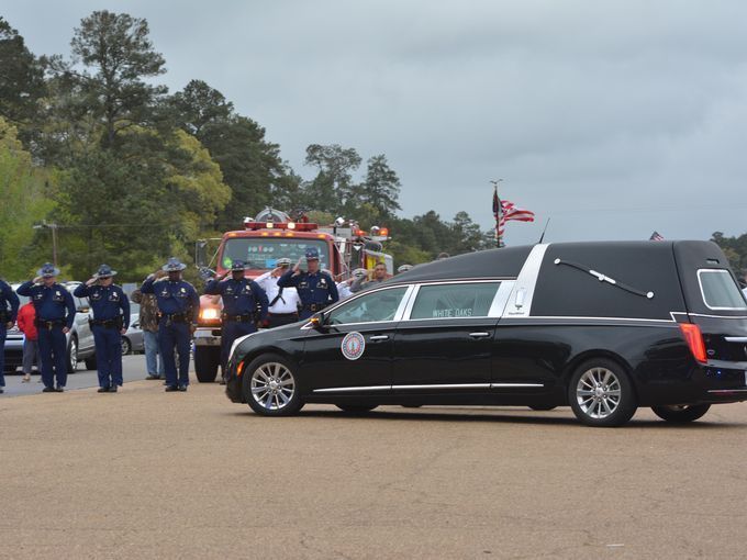 cadillac_xts_hearse_cwo4_g_d_strother_27