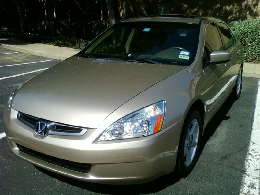 2004_Honda_Accord_MK_front2.jpg