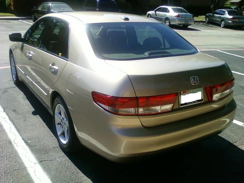 2004_Honda_Accord_MK_rear2.jpg