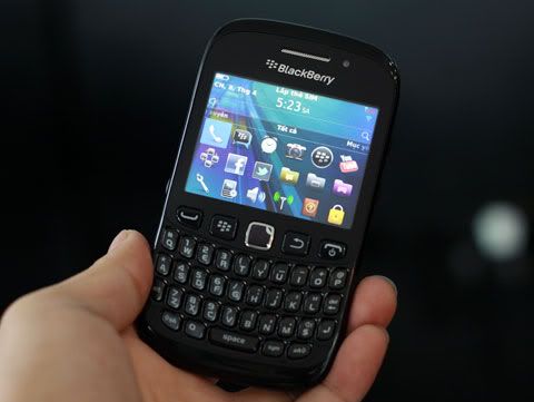 BlackBerry-Curve9220-3.jpg