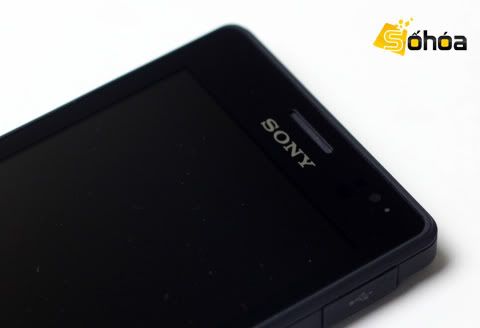 Sony-Xperia-Go-16.jpg