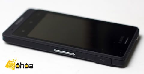 Sony-Xperia-Go-19.jpg