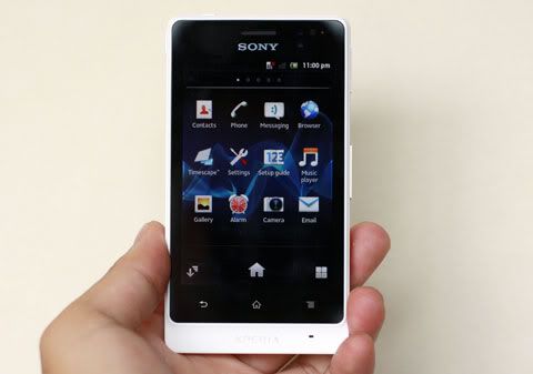 Sony-Xperia-Go-2-1.jpg