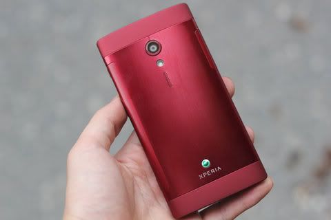 Sony-Xperia-Ion-Red-4-JPG-1344869664_480x0.jpg