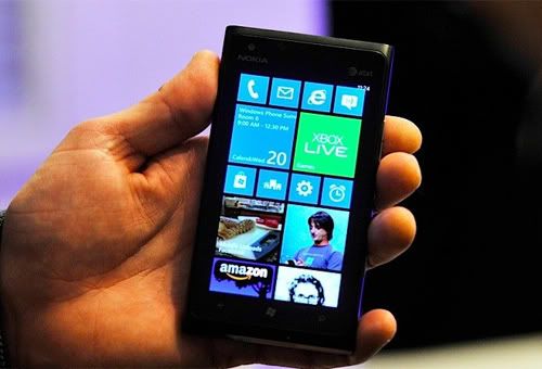 lumia_900.jpg