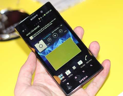 sony_xperia_ion_1.jpg