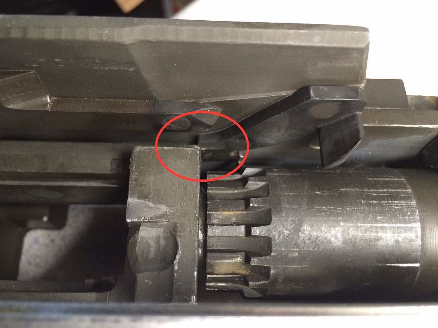 Binding on inserting barrel extension