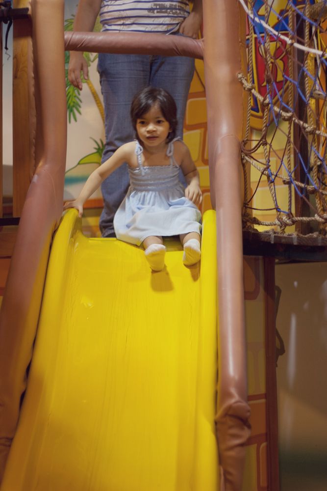 Slide down Aienne!