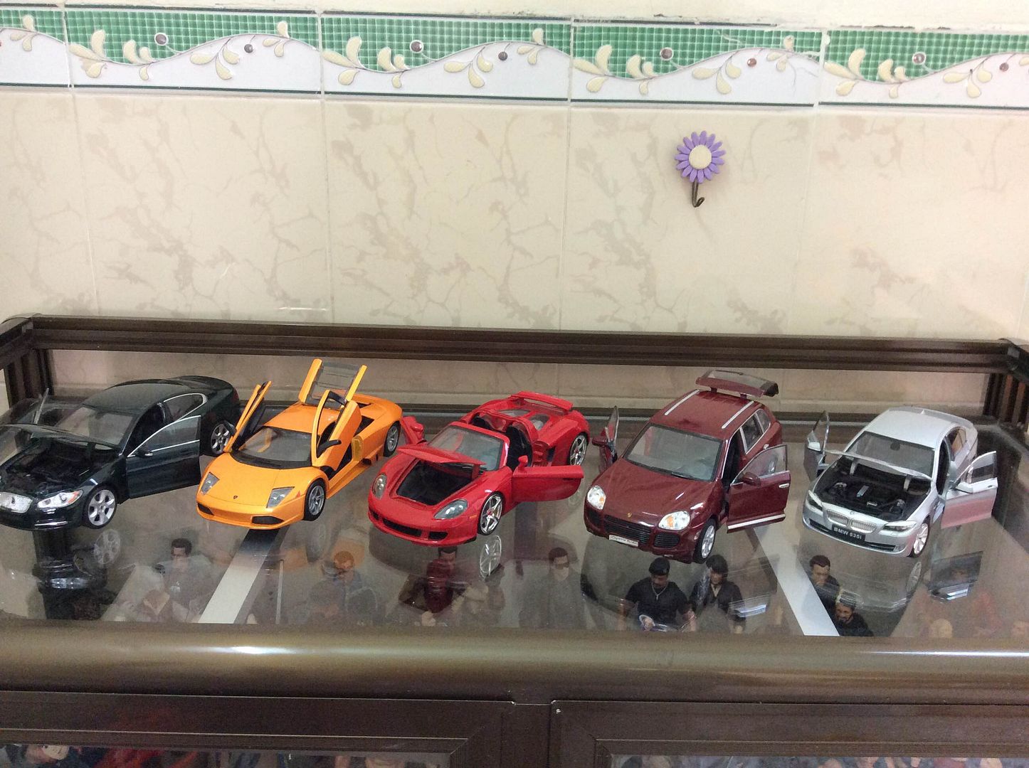 Xe mô hình 1:24 VÀ 1:18 cần thanh lý - 1