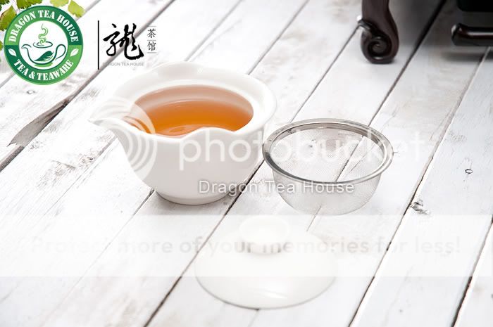 White Porcelain Gaiwan w/t Inbuilt Filter 150ml 5 fl oz  